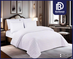 White Jacquard Comforter Set (6 PCS / 4 PCS)
