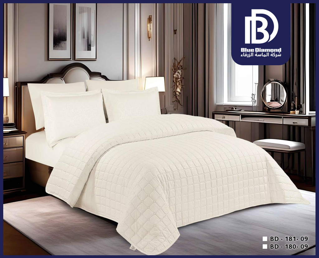 Cream White Jacquard Comforter Set (6 PCS / 4 PCS)